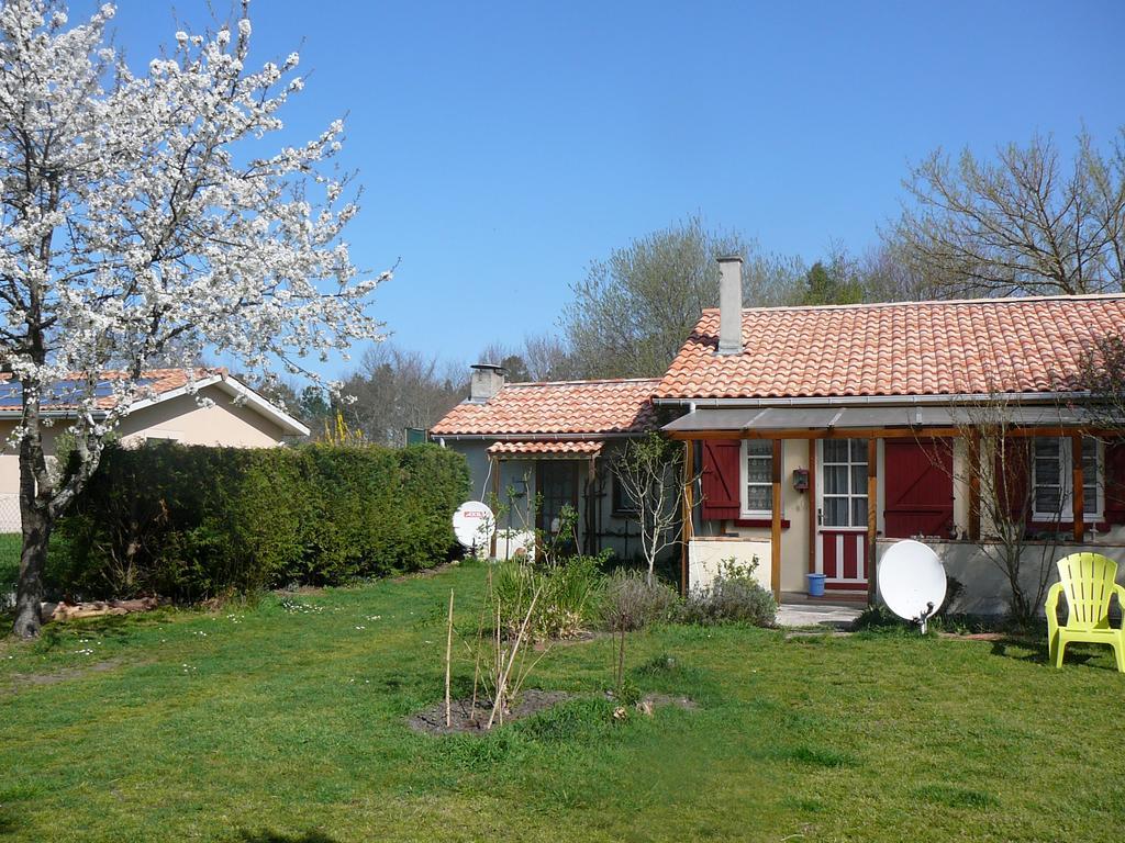 Guesthouse La Burle Parentis-en-Born Værelse billede