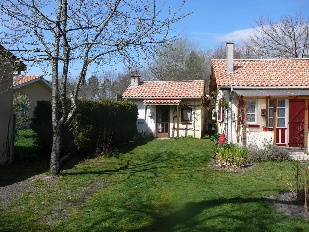 Guesthouse La Burle Parentis-en-Born Værelse billede
