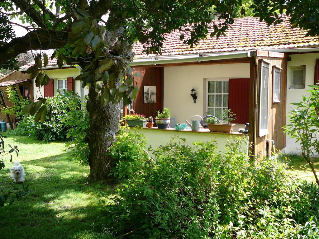 Guesthouse La Burle Parentis-en-Born Værelse billede